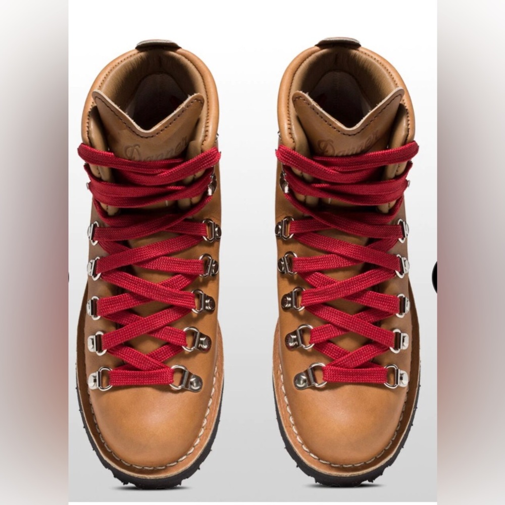 Classic Mountain Light Dannebrog Boots